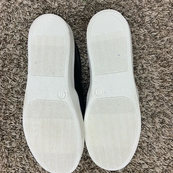 Target Reese slip on sneakers 8 - Picture 3 of 5